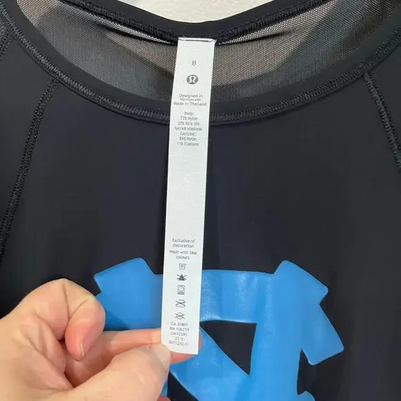 Lululemon Sculpt Tank UNC North Carolina Logo Athletic Training Top Sz 8 - Picture 6 of 7